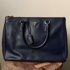 Prada Saffiano Lux in Navy